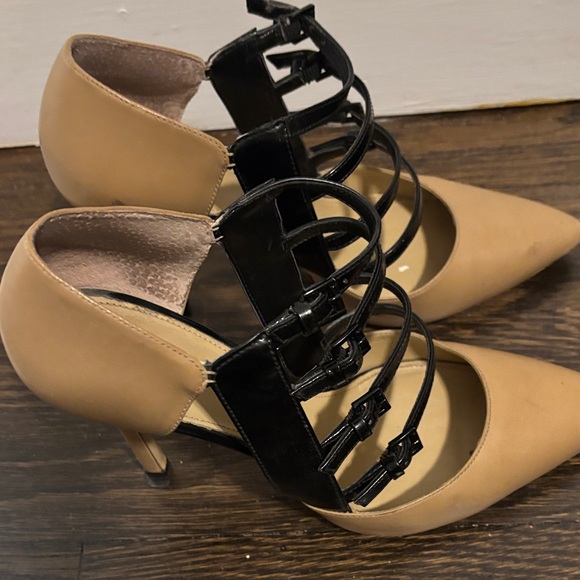 Michael Kors Shoes - Michael Kors  Black and Tan Women's Shoes